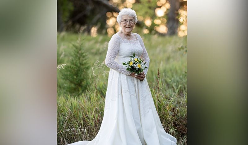 old couple set example of true love in era of one night stands with romantic photoshoot with groom of 88 bride of 81 kph