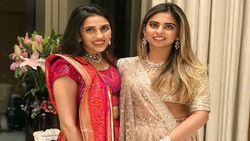Nita Ambani and Shloka Mehta spotted together, see pics MJA