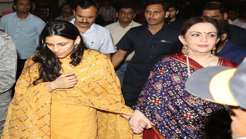 Nita Ambani and Shloka Mehta spotted together, see pics MJA