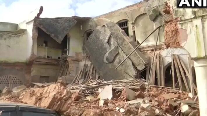 Mother daughter duo among three killed as house collapses in Bihar Mother daughter duo among three killed as house collapses in Bihar