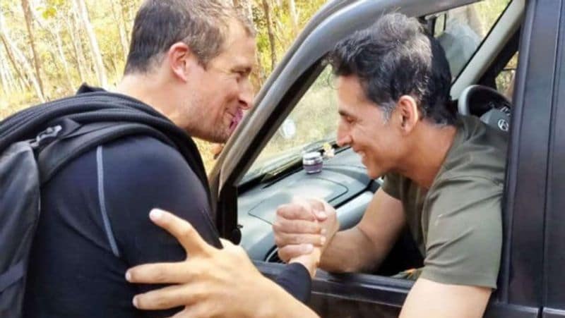 bollywood actor akshay kumar along with bear grylls on adventurous trip at Man vs Wild have a look KPJ
