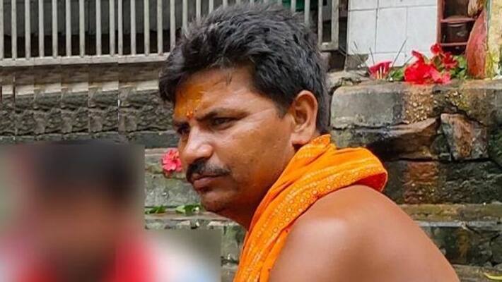 Naxalites killed priest of Shringarishi Dham asa Naxalites killed priest of Shringarishi Dham asa