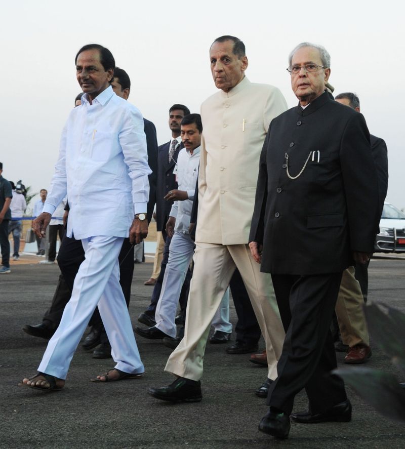 telangana cm kcr close relation to late pranab mukharjee