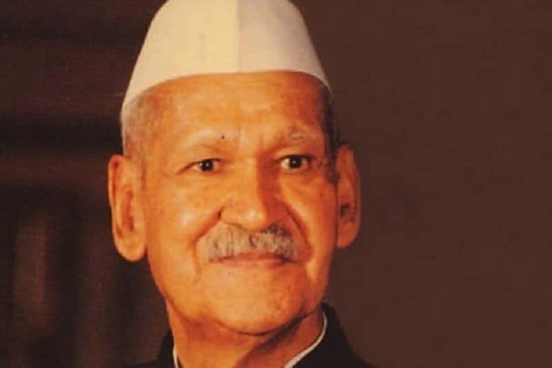 Pranab Mukherjee no more: A look back at former India Presidents and their illustrious political career-dnm
