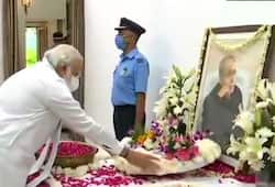 President Ram Nath Kovind and Prime Minister Narendra Modi paid tribute
