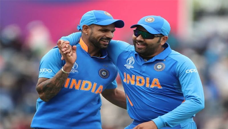 Rohit Sharma reveals secret of Shikhar Dhawan he must go to bathroom before bat spb