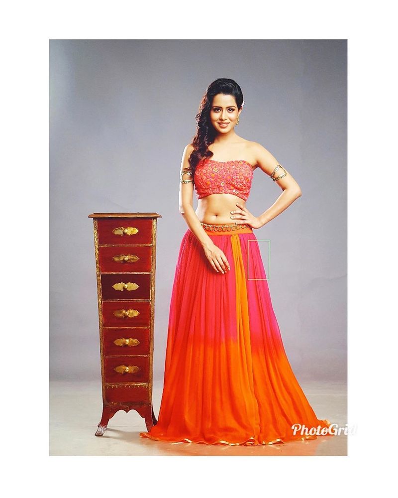 big boss fame Raiza wilson New Hair style photo shoot going viral