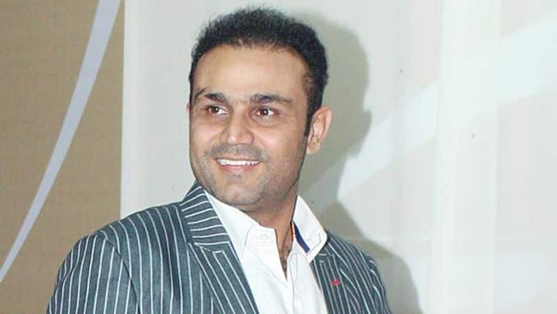 IPL 2020: Virender sehwag turned into saint baba for Donald Trump CRA