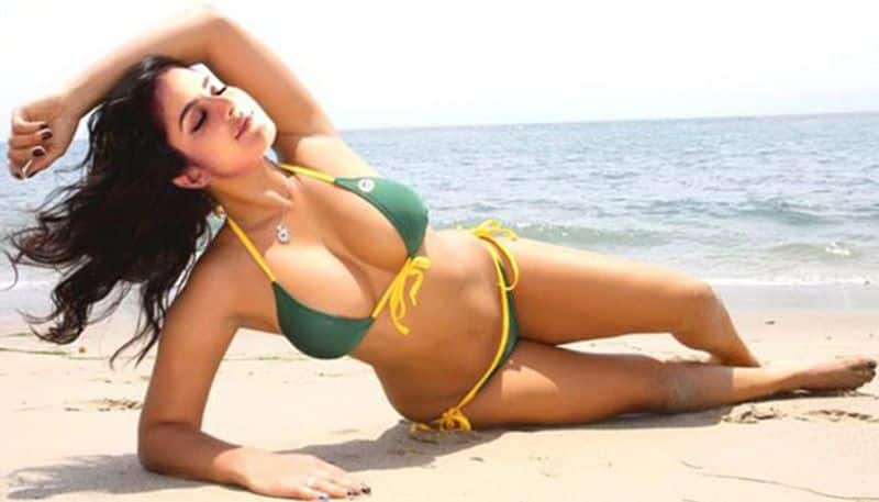 Katrina Kaif Sex Video Hd - Priyanka Chopra to Katrina Kaif; 11 Bollywood actresses who rocked the  bikini look