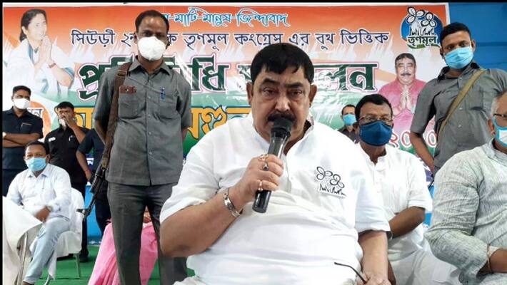 TMC leader challenges Anubrata Mandal on development BTG TMC leader challenges Anubrata Mandal on development BTG