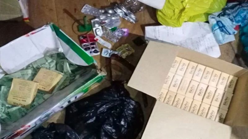 अपर पुलिस अधीक्षक निवेश कटियार ने बताया कि पकडे़ गए छह आरोपियों के खिलाफ देह व्यापार निवारण अधिनियम के तहत केस दर्ज कर जेल भेज दिया गया। उनके पास से आधार कार्ड, वोटर कार्ड, दवा, पासबुक, तीन बाइक आदि सामान बरामद हुआ है। कोतवाल सदर एके सिंह ने बताया कि गिरफ्तार छह आरोपियों को जेल भेज दिया गया है। पूछताछ में जो तथ्य सामने आए हैं, उसके हिसाब से आगे की कार्रवाई की जा रही है। क्षेत्र में इस तरह का धंधा किसी भी हालत में नहीं चलने दिया जाएगा।
