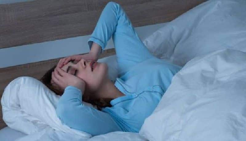 Simple ways to get sleep quickly and overcome stress