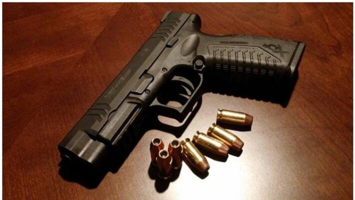 two accuse shot by bengaluru police in maneesh murder case two accuse shot by bengaluru police in maneesh murder case