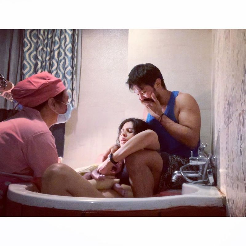 Actor Nakkul Wife Sruthi give explanation about Water Birth Method
