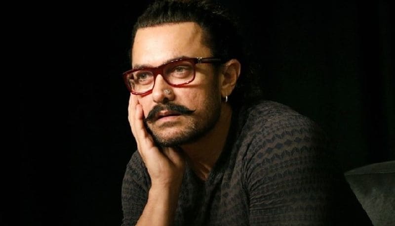 Bollywood aamir khan mourns demise of marathi teacher suhas limaye