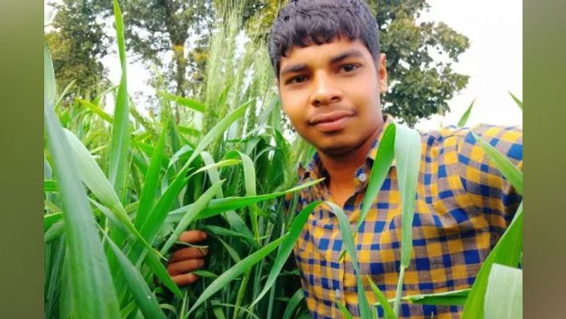 नारायण बचपन से ही अपनी मां के साथ खेतों पर जाते थे। तब से उन्हें मिट्टी से प्रेम हो गया। 