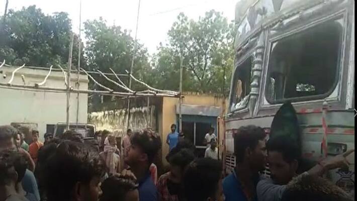 Teenager died in road accident in purulia ASB Teenager died in road accident in purulia ASB