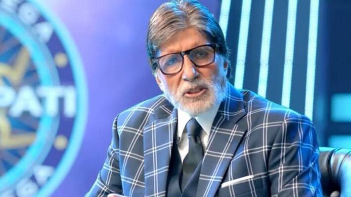 Bollywood actor Amitabh Bachchan took delivery of a new Mercedes Benz S Class at Mumbai residence Bollywood actor Amitabh Bachchan took delivery of a new Mercedes Benz S Class at Mumbai residence