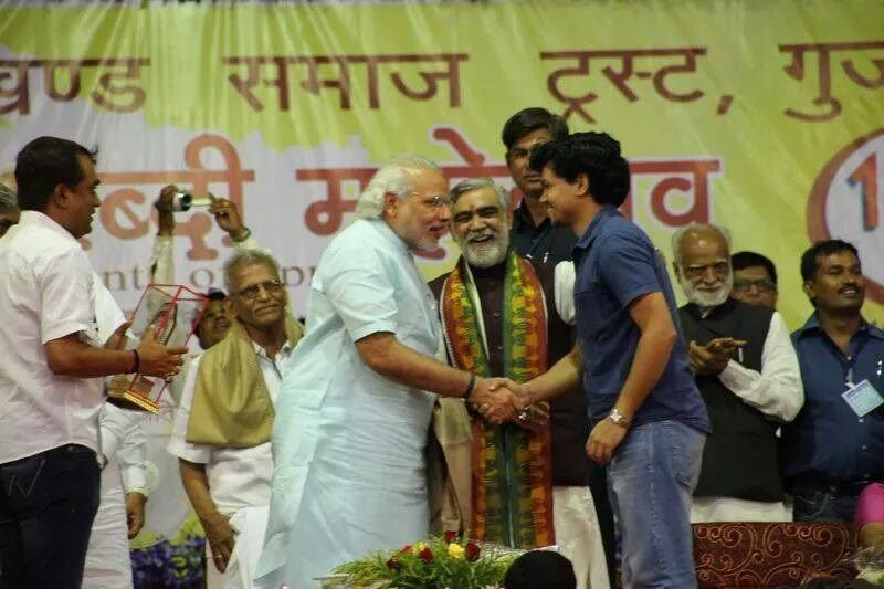 कोर्ट ने योग्यता को देखते हुए ये नियम तोड़ा और वह 10 वर्ष की अवस्था में ग्रेजुएट बन गए। फिर जनवरी 1999 में एमएसी में एडमिशन लिए। इस बार बिहार के राज्यपाल श्री बीएम लाल ने एक साथ परीक्षा देने की अनुमति प्रदान किया, जिससे पहली बार कोई लड़का 11 साल की उम्र में परीक्षा पास किया।
