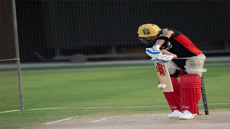 Lets know the weight of bats of IPL 2020's star cricketers spb
