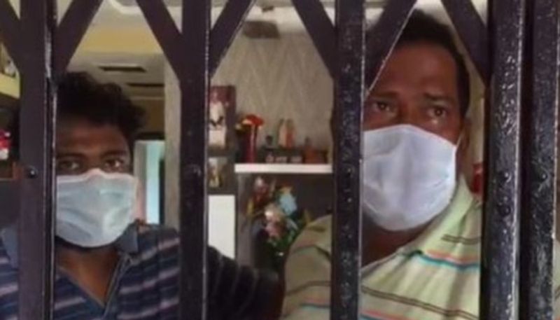 Neighbors locked the corona patients flat in Kestopur RTB