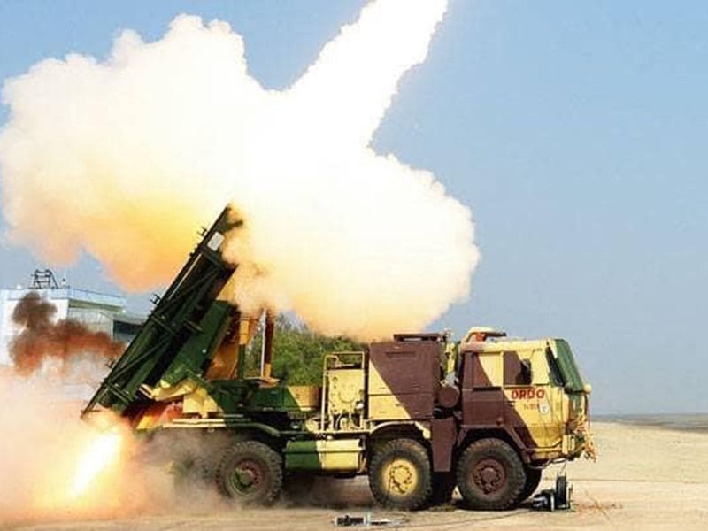 Pinaka missile system that will be deployed at Indias borders with Pakistan China BSS