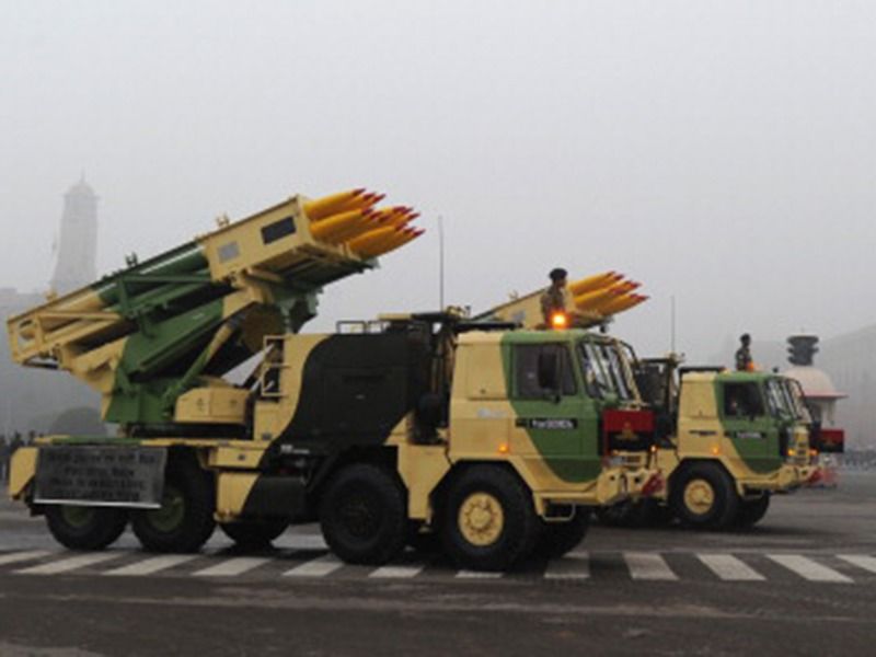 Pinaka missile system that will be deployed at Indias borders with Pakistan China BSS