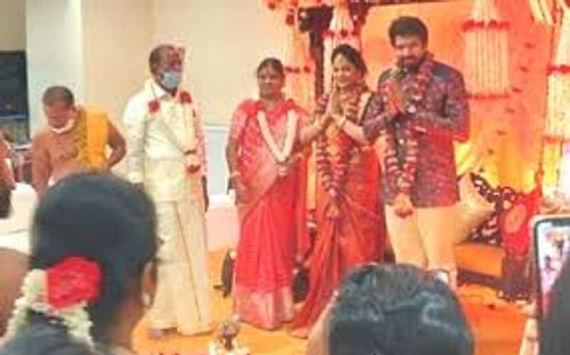 vj chitra give the surprise for her fiance