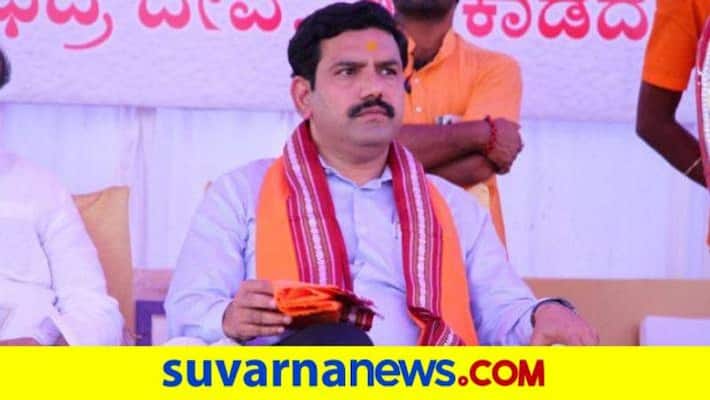 Minister B Sriramulu Talks Over Vijayendra Yediyurappa grg Minister B Sriramulu Talks Over Vijayendra Yediyurappa grg