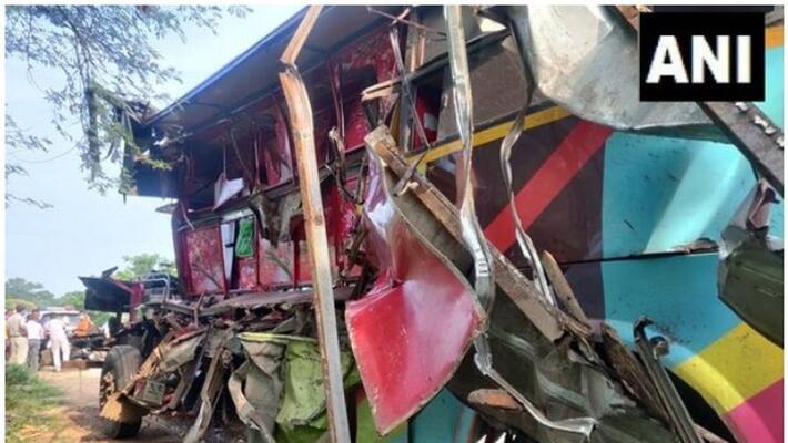7 killed in Bus accident raipur 7 killed in Bus accident raipur