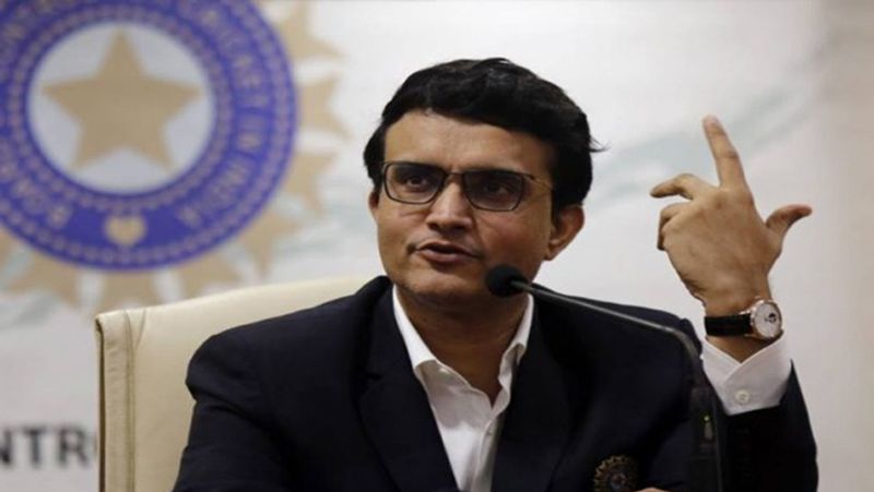 बीसीसीआई के अध्यक्ष सौरव गांगुली ने कहा कि 10 अक्टूबर के बाद दर्शकों को मैच देखने की इजाजत दी जा सकती है। इस दौरान स्टेडियम में केवल 30 प्रतिशत लोगों को ही आने दिया जाएगा।