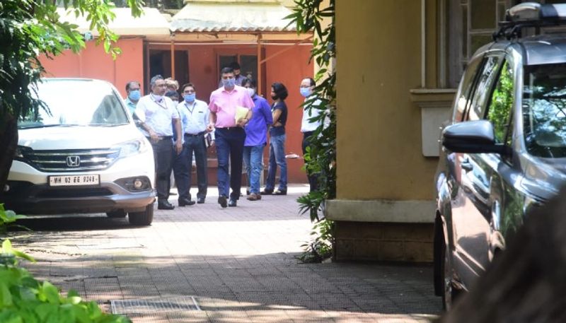 CBI team spotted at Sushant Singh Rajput's Bandra residence ADB