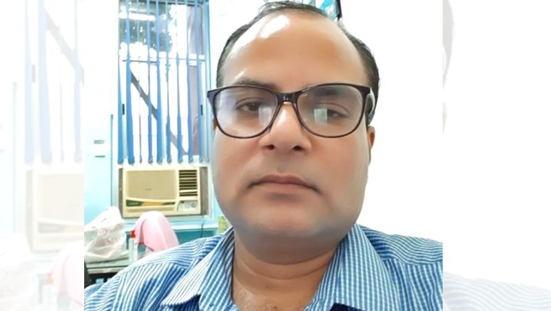 अमिताभ का घर बिहार के समस्तीपुर जिले के कुबौली गांव में हैं। वो चंद्रयान मिशन में डिप्टी प्रोजेक्ट डायरेक्टर और ऑपरेशन डायरेक्टर के पद पर कार्यरत हैं। पूरे बिहार को अपने इस लाल पर गर्व है। वैज्ञानिक की पत्नी डॉ. ममता सिंह सीनियर डॉक्टर हैं। 