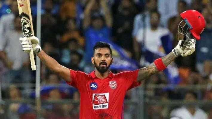 KL Rahul and Rishbh Pant on edge on another milestone KL Rahul and Rishbh Pant on edge on another milestone