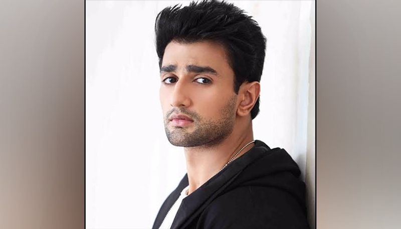 Bigg Boss14: Neha Sharma, Kumar Sanu among others to be locked inside the house-SYT