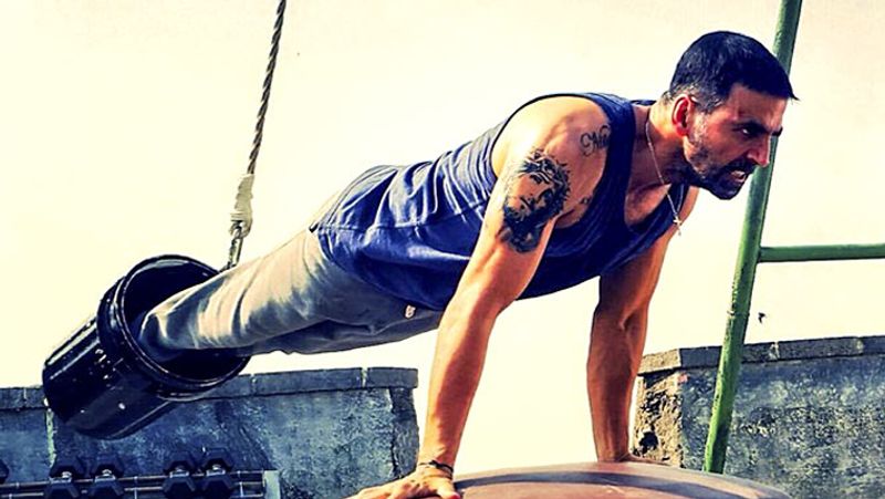 Akshay kumar birthday special when he face stunt accident while shooting with undertaker BRD