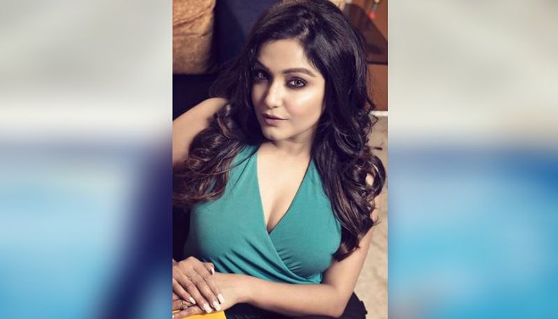 Sayantani Guha Thakurta, the ultimate sensation of internet ADB