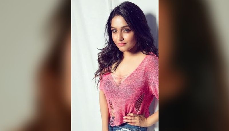 Sayantani Guha Thakurta, the ultimate sensation of internet ADB