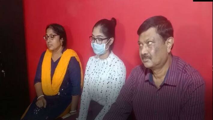 Airhostess harrased by neighbors at Howrah in Coronavirus ASB Airhostess harrased by neighbors at Howrah in Coronavirus ASB
