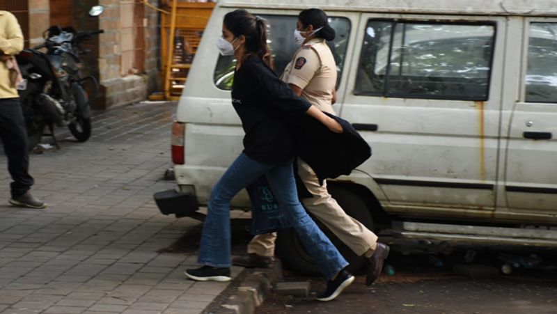 Rhea Chakraborty to be taken to byculla jail here is the prison details BRd