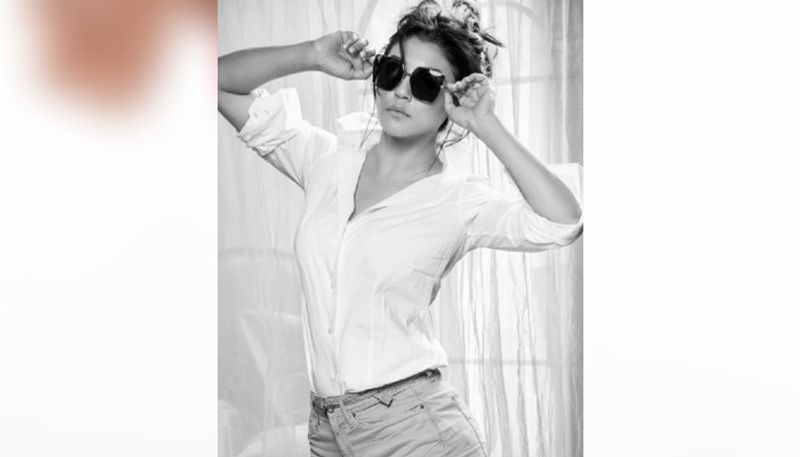Jaya Ahsan looks ravishing in her different avatar ADB