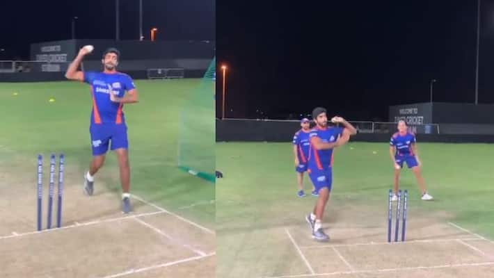 Jasprit Bumrah try to copies 6 different bowler bowling action ahead of IPL 2020 spb Jasprit Bumrah try to copies 6 different bowler bowling action ahead of IPL 2020 spb