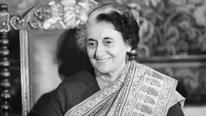Ex PM indira gandhis statue vandalised in hyderabad Ex PM indira gandhis statue vandalised in hyderabad