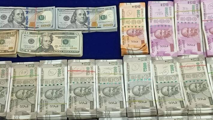 kodakara hawala case police get more money on search kodakara hawala case police get more money on search