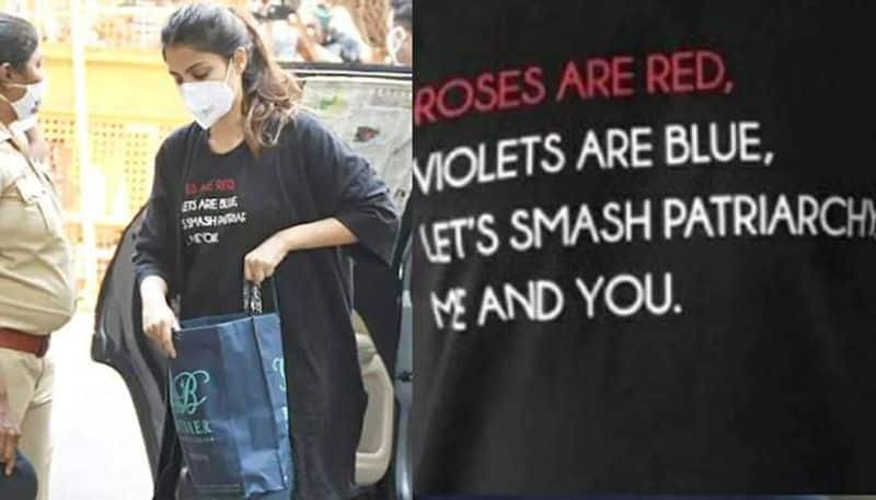 Rhea Chakraborty Wears T Shirt viral
