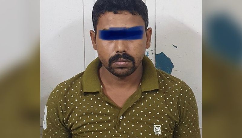 Police arrested a drug supplier at Sealdah Sisir Market RTB