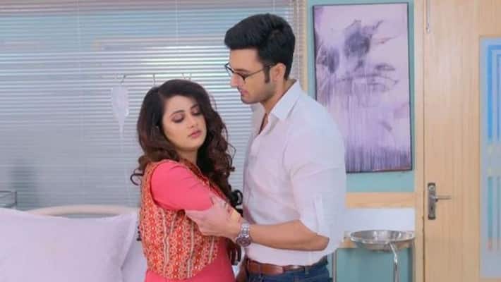 Sean Banerjee enjoy bishorjon dance with Koneenica Banerjee video goes viral BRD Sean Banerjee enjoy bishorjon dance with Koneenica Banerjee video goes viral BRD