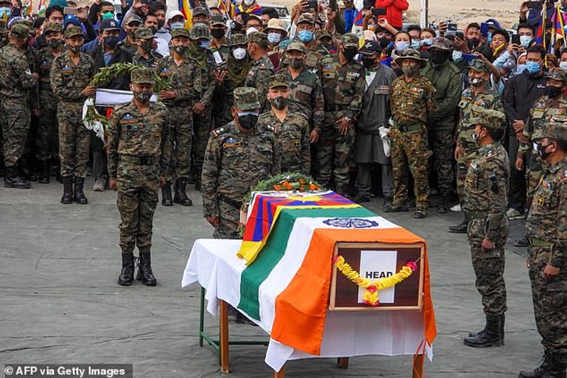 Photograph reveals Chinese soldiers armed with Spears, rod and clubs at India border