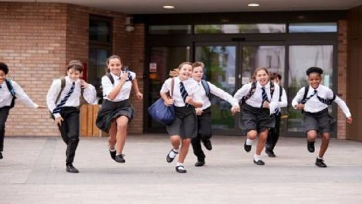 Schools To Reopen From September 21 For Classes 9 To 12; Health Ministry Issues Guidelines Schools To Reopen From September 21 For Classes 9 To 12; Health Ministry Issues Guidelines