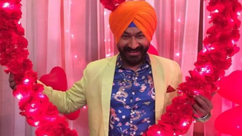 मिस्टर रोशन सिंह का कैरेक्टर प्ले करने वाले गुरुचरण सिंह ने भी अपने पर्सनल कारणों के चलते शो को अलविदा कह दिया है। उनकी जगह मेकर्स बलविंदर सिंह को लेकर आए। 